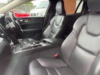 USED 2018 18 VOLVO V60 2.0 D4 Momentum Pro Estate 5dr Diesel Auto Euro 6 (s/s) (190 ps) Huge Spec Nice Example