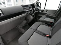 USED 2022 22 VOLKSWAGEN CRAFTER CR35 2.0 TDI 140 BHP MWB TRENDLINE HIGH ROOF ( SAT NAV / AIR CON ) 1 OWNER | MEDIUM | SAT NAV | AIR CON