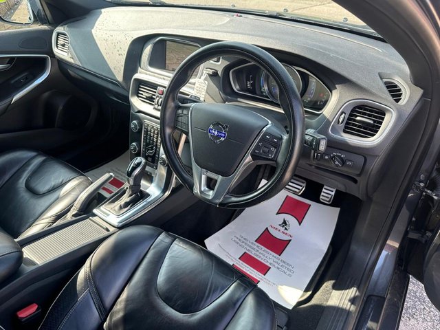 2014 VOLVO V40 - Photo 10