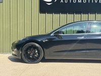 USED 2020 20 TESLA Model 3 (Dual Motor) Long Range Saloon 4dr Electric Auto 4WDE (346 ps) LONG RANGE PAN ROOF REV CAMER