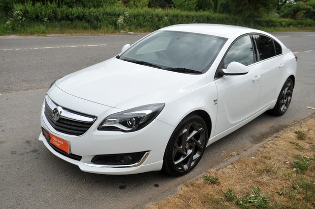 2017 VAUXHALL INSIGNIA - Photo 3