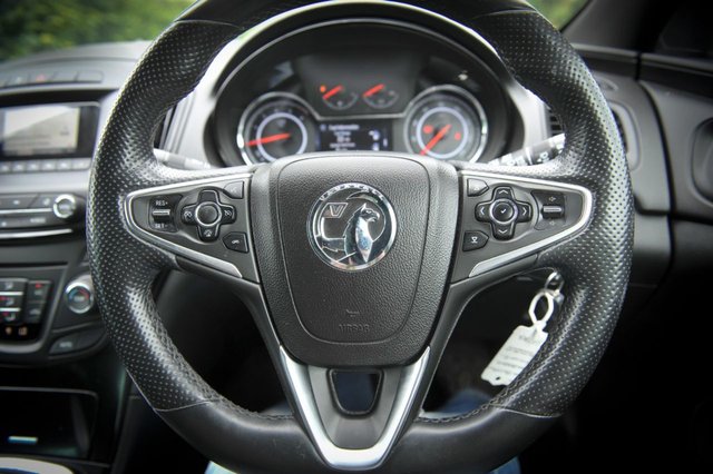 2017 VAUXHALL INSIGNIA - Photo 11