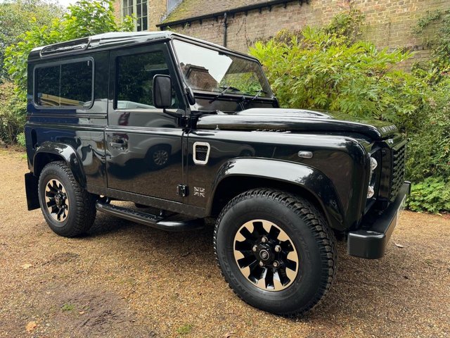 2026 Land Rover Defender XS 90 