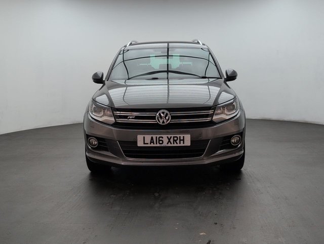USED 2016 16 Volkswagen Tiguan 2.0 TDI Bluemotion Tech R-Line Edition Suv 5dr Diesel Manual 4WD Euro 6 (s/S) (150 Ps) - Privacy, Dab, Alloy