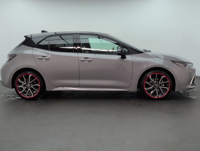 USED 2022 71 Toyota Corolla 1.8 Vvt-H Gpf Excel Hatchback 5dr Petrol Hybrid Cvt Euro 6 (s/S) (122 Ps) - Satnav, Heated Seats, Alloy