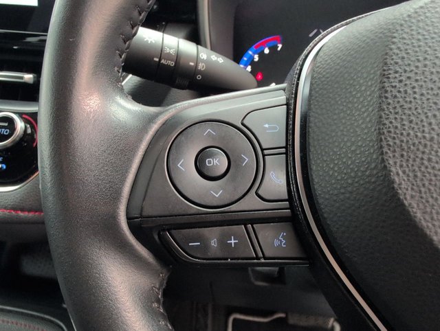 USED 2022 71 Toyota Corolla 1.8 Vvt-H Gpf Excel Hatchback 5dr Petrol Hybrid Cvt Euro 6 (s/S) (122 Ps) - Satnav, Heated Seats, Alloy