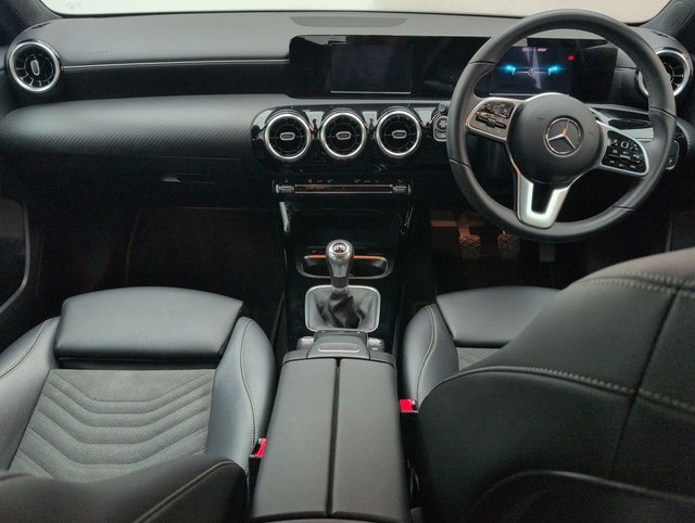 USED 2020 70 Mercedes-Benz A Class 1.3 A180 SE Hatchback 5dr Petrol Manual Euro 6 (s/S) (136 Ps) - Sat Nav, Reverse Cam, Bluetooth