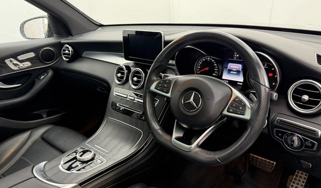 2019 Mercedes-Benz GLC - Photo 11