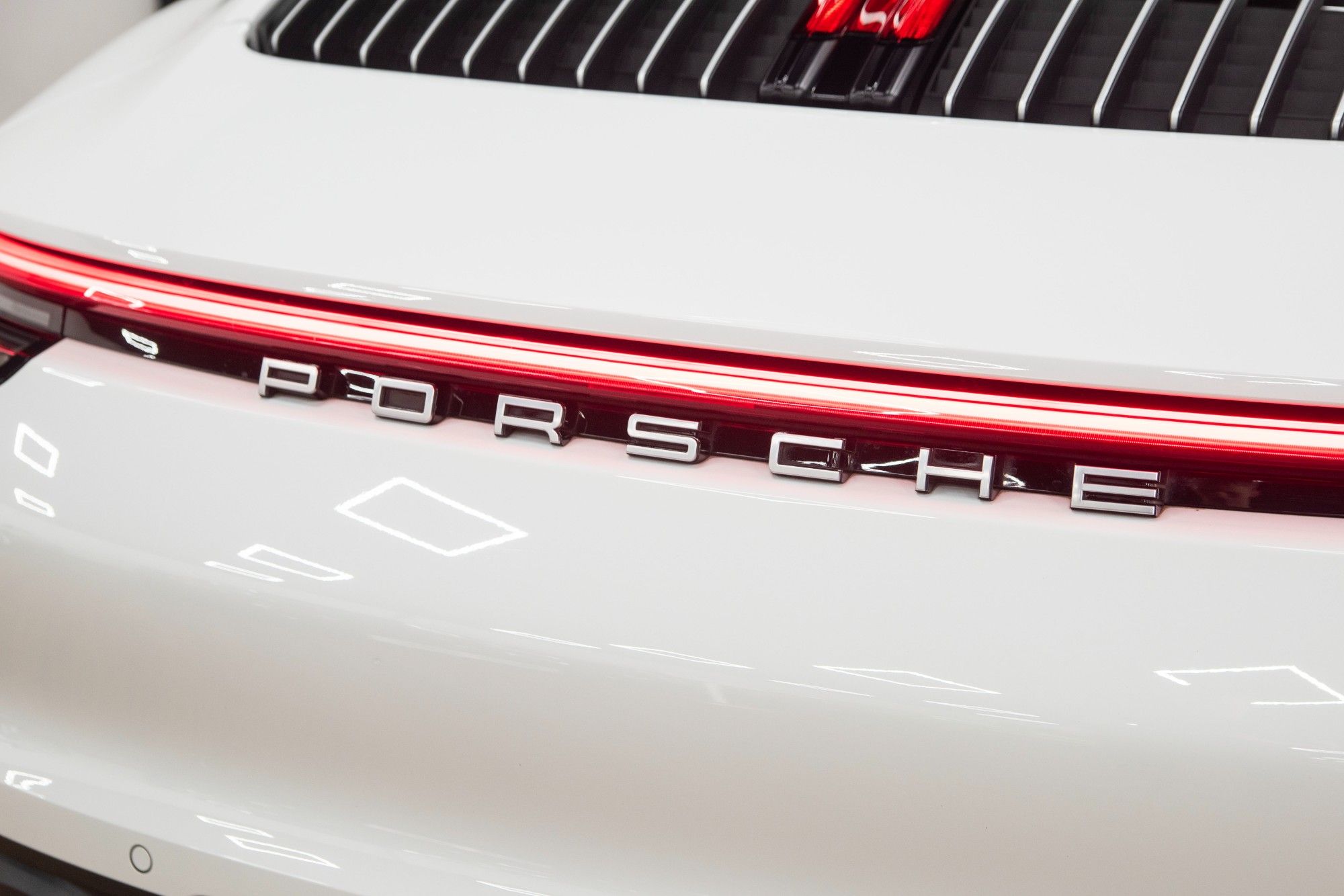 USED 2019 69 PORSCHE 911 3.0T 992 Carrera 4S Coupe 4WD  