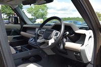 USED 2020 62 LAND ROVER DEFENDER 2.0 SD4 First Edition SUV 5dr Diesel Auto 4WD Euro 6 (s/s) (240 ps) DEPLOYABLE TOW BAR / PANROOF