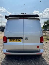 USED 2023 73 VOLKSWAGEN TRANSPORTER 2.0 TDI T30 Highline Campervan Diesel DSG FWD SWB Euro 6 (s/s) (150 ps) 