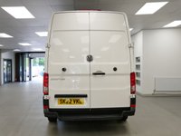 USED 2022 22 VOLKSWAGEN CRAFTER CR35 2.0 TDI 140 BHP MWB TRENDLINE AUTOMATIC  ( SAT NAV ) AUTOMATIC | MEDIUM | SAT NAV | AIR CON