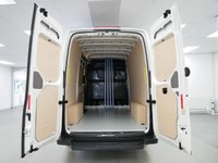 USED 2022 22 VOLKSWAGEN CRAFTER CR35 2.0 TDI 140 BHP MWB TRENDLINE AUTOMATIC  ( SAT NAV ) AUTOMATIC | MEDIUM | SAT NAV | AIR CON