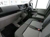 USED 2022 22 VOLKSWAGEN CRAFTER CR35 2.0 TDI 140 BHP MWB TRENDLINE AUTOMATIC  ( SAT NAV ) AUTOMATIC | MEDIUM | SAT NAV | AIR CON