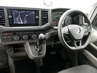 USED 2022 22 VOLKSWAGEN CRAFTER CR35 2.0 TDI 140 BHP MWB TRENDLINE AUTOMATIC  ( SAT NAV ) AUTOMATIC | MEDIUM | SAT NAV | AIR CON