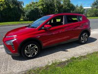 USED 2023 73 HYUNDAI BAYON 1.0 T-GDi MHEV SE Connect SUV 5dr Petrol Hybrid DCT Euro 6 (s/s) (100 ps) 1 OWNER FROM NEW* PARKING SENSORS WITH REVERSING CAMERA* CRUISE CONTROL* ECO / SPORT / COMFORT MODE* AIR CON* BLUETOOTH PHONE AND AUDIO* DAB* USB* APPLE CARPLAY* ANDROID AUTO*