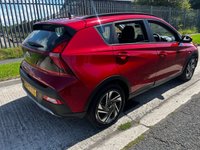USED 2023 73 HYUNDAI BAYON 1.0 T-GDi MHEV SE Connect SUV 5dr Petrol Hybrid DCT Euro 6 (s/s) (100 ps) 1 OWNER FROM NEW* PARKING SENSORS WITH REVERSING CAMERA* CRUISE CONTROL* ECO / SPORT / COMFORT MODE* AIR CON* BLUETOOTH PHONE AND AUDIO* DAB* USB* APPLE CARPLAY* ANDROID AUTO*