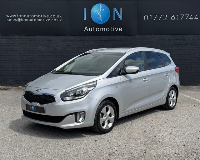 2016 KIA CARENS 1.6 GDi SR7 *7 Seats, Park Sensors* - Photo 7