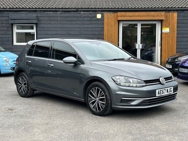 2017 67 Volkswagen Golf 1.6 TDI BlueMotion Tech SE Nav Hatchback 5dr Diesel Manual Euro 6 (s/s) (115 ps)