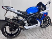 USED 2014 14 SUZUKI GSX-R750 LOW MILEAGE - LOTS OF EXTRAS COMES WITH NEW MOT AND WARRANTY