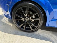 USED 2021 21 LAND ROVER RANGE ROVER SPORT 5.0 P575 V8 SVR Carbon Edition SUV 5dr Petrol Auto 4WD Euro 6 (s/s) (575 ps) 