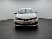 USED 2018 18 Toyota Auris 1.8 Vvt-H Design Hatchback 5dr Petrol Hybrid Cvt Euro 6 (s/S) (136 Ps) - Cruise, Satnav, Alloy