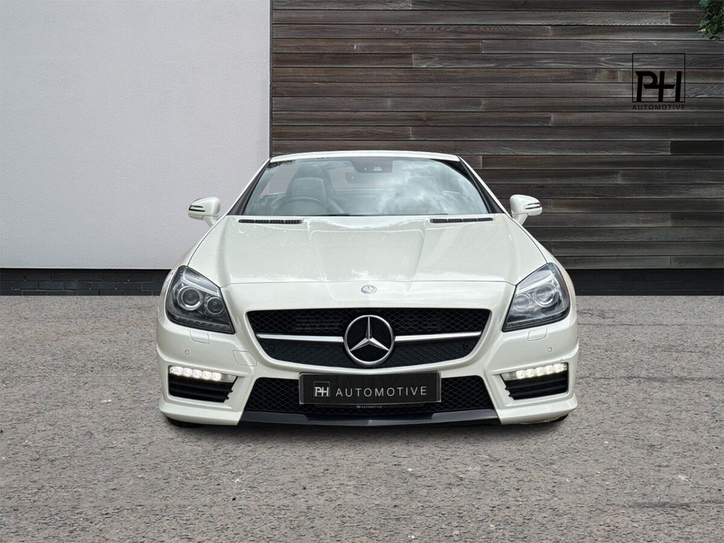 USED 2012 62 MERCEDES-BENZ SLK 5.5 SLK55 V8 AMG Convertible 2dr Petrol SpdS+7GT Euro 5 (s/s) (421 ps) PAN ROOF|AIRSCARF|HEATED SEATS