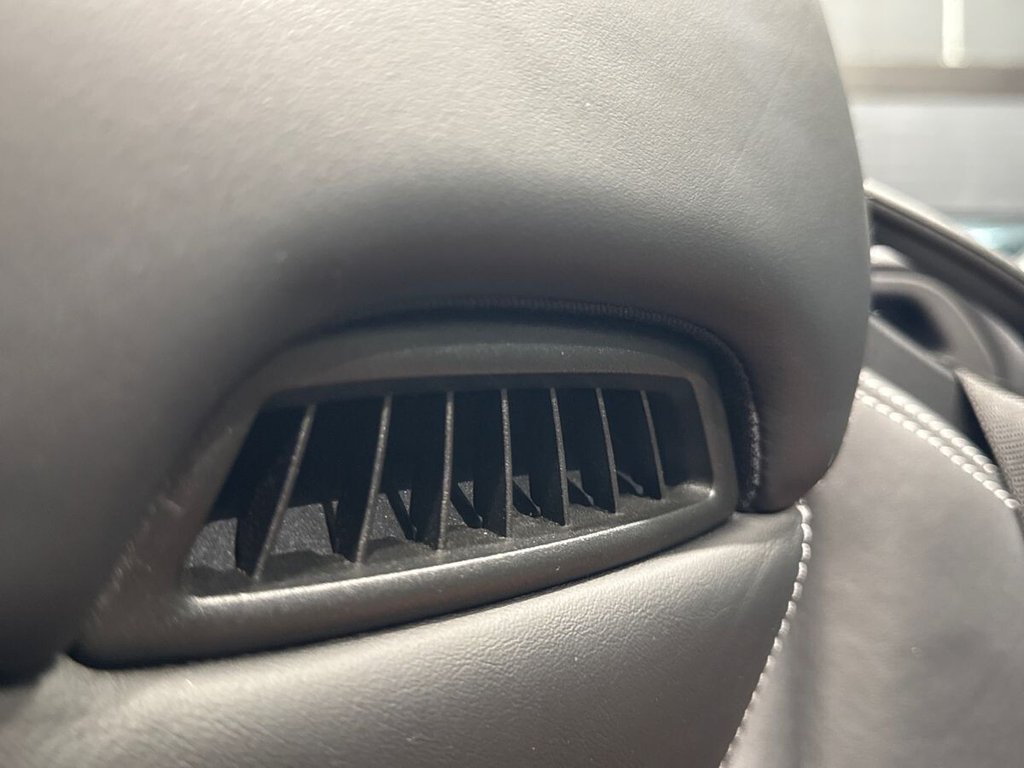 USED 2012 62 MERCEDES-BENZ SLK 5.5 SLK55 V8 AMG Convertible 2dr Petrol SpdS+7GT Euro 5 (s/s) (421 ps) PAN ROOF|AIRSCARF|HEATED SEATS