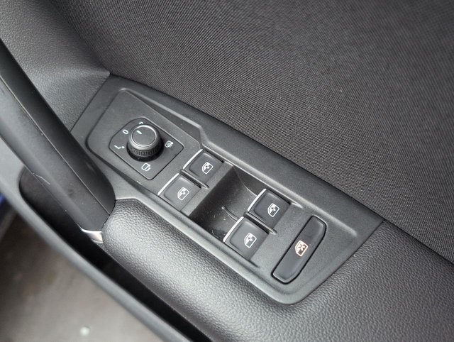 USED 2018 18 Volkswagen Tiguan 2.0 TDI Sel Suv 5dr Diesel DSg Euro 6 (s/S) (150 Ps) 19in Alloy Wheels + Cruise Control