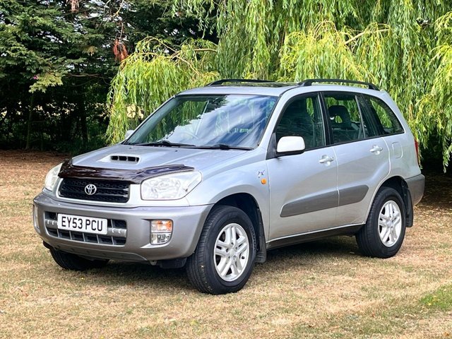 2003 53 Toyota Rav4 2.0 D-4D GX SUV 5dr Diesel Manual 4WD (190 g/km, 114 bhp)