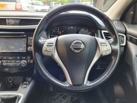 USED 2015 15 NISSAN QASHQAI 1.6 dCi Tekna SUV 5dr Diesel Manual 2WD Euro 6 (s/s) (130 ps) 