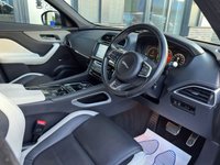 USED 2018 68 JAGUAR F-PACE 3.0 D300 V6 S SUV 5dr Diesel Auto AWD Euro 6 (s/s) (300 ps) 
