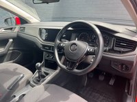 USED 2018 68 VOLKSWAGEN POLO 1.0 EVO SE Hatchback 5dr Petrol Manual Euro 6 (s/s) (65 ps) Superb VW History, Low Insurance, Climate control A/C, Cruise control, Bluetooth connectivity for calls and music, USB input, DAB radio, LED daytime running lights, Auto headlights,  Apple Car Play,  Android Auto.