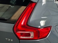 USED 2020 20 VOLVO XC40 1.5 T3 Inscription SUV 5dr Petrol Auto Euro 6 (s/s) (163 ps) 