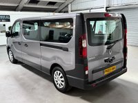 USED 2019 69 RENAULT TRAFIC 2.0 dCi ENERGY 30 Business Minibus Double Cab 5dr Diesel Manual LWB Euro 6 (s/s) (9 Seat) (120 ps) 