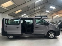 USED 2019 69 RENAULT TRAFIC 2.0 dCi ENERGY 30 Business Minibus Double Cab 5dr Diesel Manual LWB Euro 6 (s/s) (9 Seat) (120 ps) 