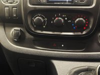 USED 2019 69 RENAULT TRAFIC 2.0 dCi ENERGY 30 Business Minibus Double Cab 5dr Diesel Manual LWB Euro 6 (s/s) (9 Seat) (120 ps) 