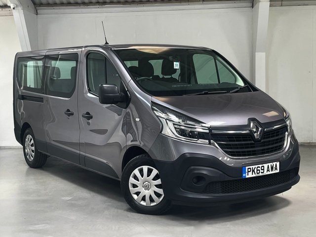 2019 69 Renault Trafic 2.0 dCi ENERGY 30 Business Minibus Double Cab 5dr Diesel Manual LWB Euro 6 (s/s) (9 Seat) (120 ps)