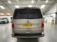 USED 2019 69 VOLKSWAGEN TRANSPORTER SHUTTLE 2.0 TDI SE Minibus Double Cab 5dr Diesel DSG FWD LWB Euro 6 (s/s) (150 ps) IMMACULATE 1 OWNER FULL VW S/H