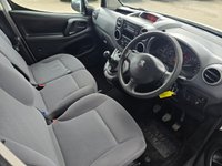 USED 2014 64 PEUGEOT PARTNER 1.6 HDi 850 Professional Panel Van 4dr Diesel Manual L1 (132 g/km, 90 bhp) TIMINGBELT AND SERVICE DONE