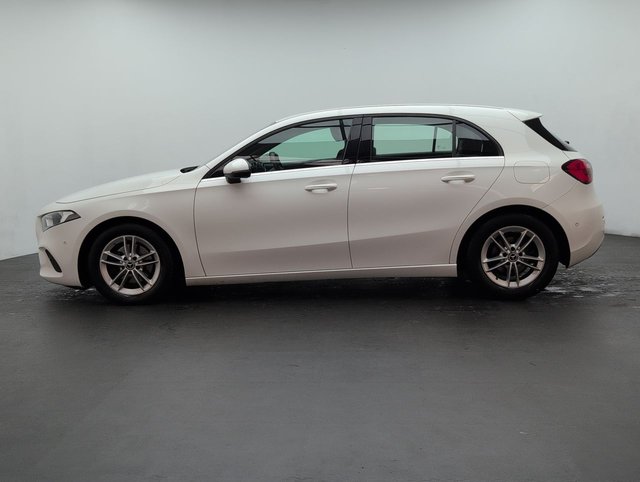USED 2019 69 Mercedes-Benz A Class 1.3 A180 SE (executive) Hatchback 5dr Petrol 7g-Dct Euro 6 (s/S) (136 Ps) 16in Alloy Wheels + Reverse Camera