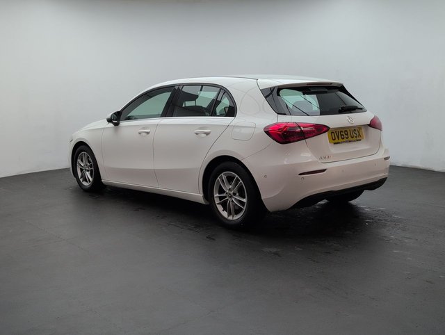 USED 2019 69 Mercedes-Benz A Class 1.3 A180 SE (executive) Hatchback 5dr Petrol 7g-Dct Euro 6 (s/S) (136 Ps) 16in Alloy Wheels + Reverse Camera