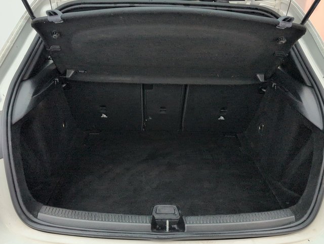 USED 2019 69 Mercedes-Benz A Class 1.3 A180 SE (executive) Hatchback 5dr Petrol 7g-Dct Euro 6 (s/S) (136 Ps) 16in Alloy Wheels + Reverse Camera