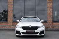 USED 2021 21 BMW 5 SERIES 3.0 530d MHT M Sport Saloon 4dr Diesel Hybrid Steptronic xDrive Euro 6 (s/s) (286 ps) SUNROOF / M SPORT PRO / H&K