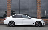 USED 2021 21 BMW 5 SERIES 3.0 530d MHT M Sport Saloon 4dr Diesel Hybrid Steptronic xDrive Euro 6 (s/s) (286 ps) SUNROOF / M SPORT PRO / H&K