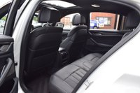 USED 2021 21 BMW 5 SERIES 3.0 530d MHT M Sport Saloon 4dr Diesel Hybrid Steptronic xDrive Euro 6 (s/s) (286 ps) SUNROOF / M SPORT PRO / H&K