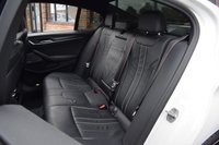 USED 2021 21 BMW 5 SERIES 3.0 530d MHT M Sport Saloon 4dr Diesel Hybrid Steptronic xDrive Euro 6 (s/s) (286 ps) SUNROOF / M SPORT PRO / H&K
