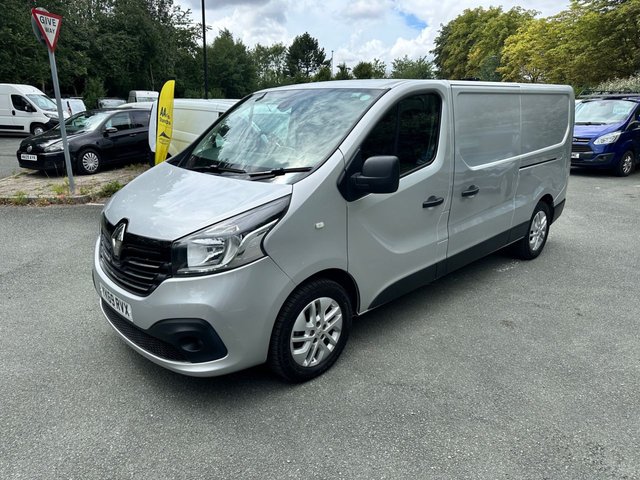 2019 69 Renault Trafic 1.6 dCi 29 Sport Nav Panel Van 5dr Diesel Manual LWB Standard Roof Euro 6 (120 ps)
