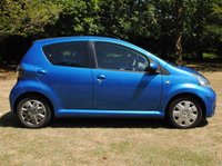 USED 2010 60 TOYOTA AYGO 1.0 VVT-i Blue Hatchback 5dr Petrol Manual Euro 4 (67 bhp) www.suffolkcarcentre.co.uk - Located at Ilketshall