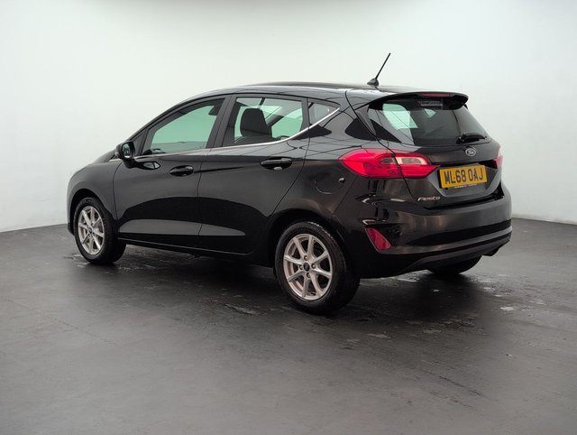USED 2018 68 Ford Fiesta 1.1 Ti-Vct Zetec Hatchback 5dr Petrol Manual Euro 6 (s/S) (85 Ps) - Air Con, Alloy, Dab